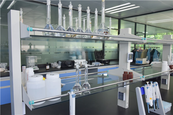 Environmental air non -methane total hydrocarbon gas phase color spectrometer detection scheme