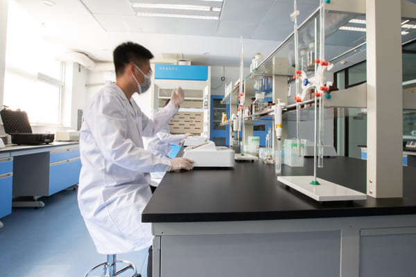 Electric transformer oil and gas phase color spectrometer detection scheme