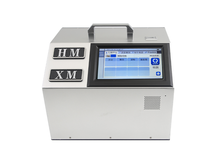 Portable wheat analyzer