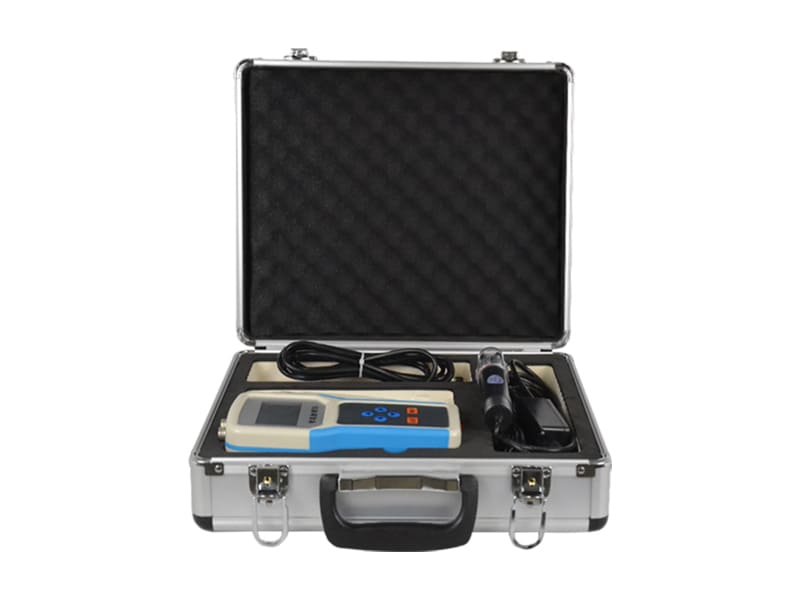 Soil pH detector