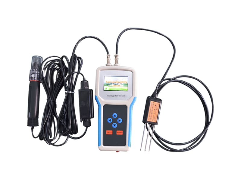 Soil salinity analyzer