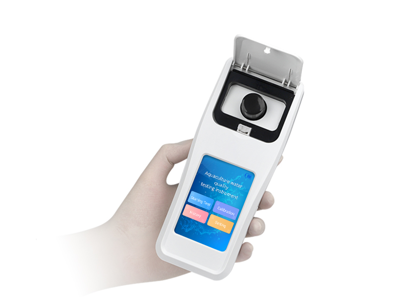 Ozone detector