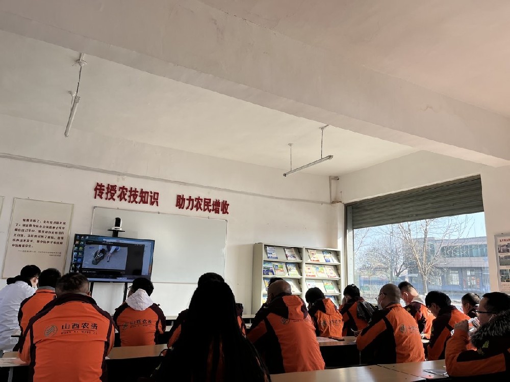 Shanxi Agricultural Materials Qixian branch training classroom with HM-GT5 soil nutrient analyzers